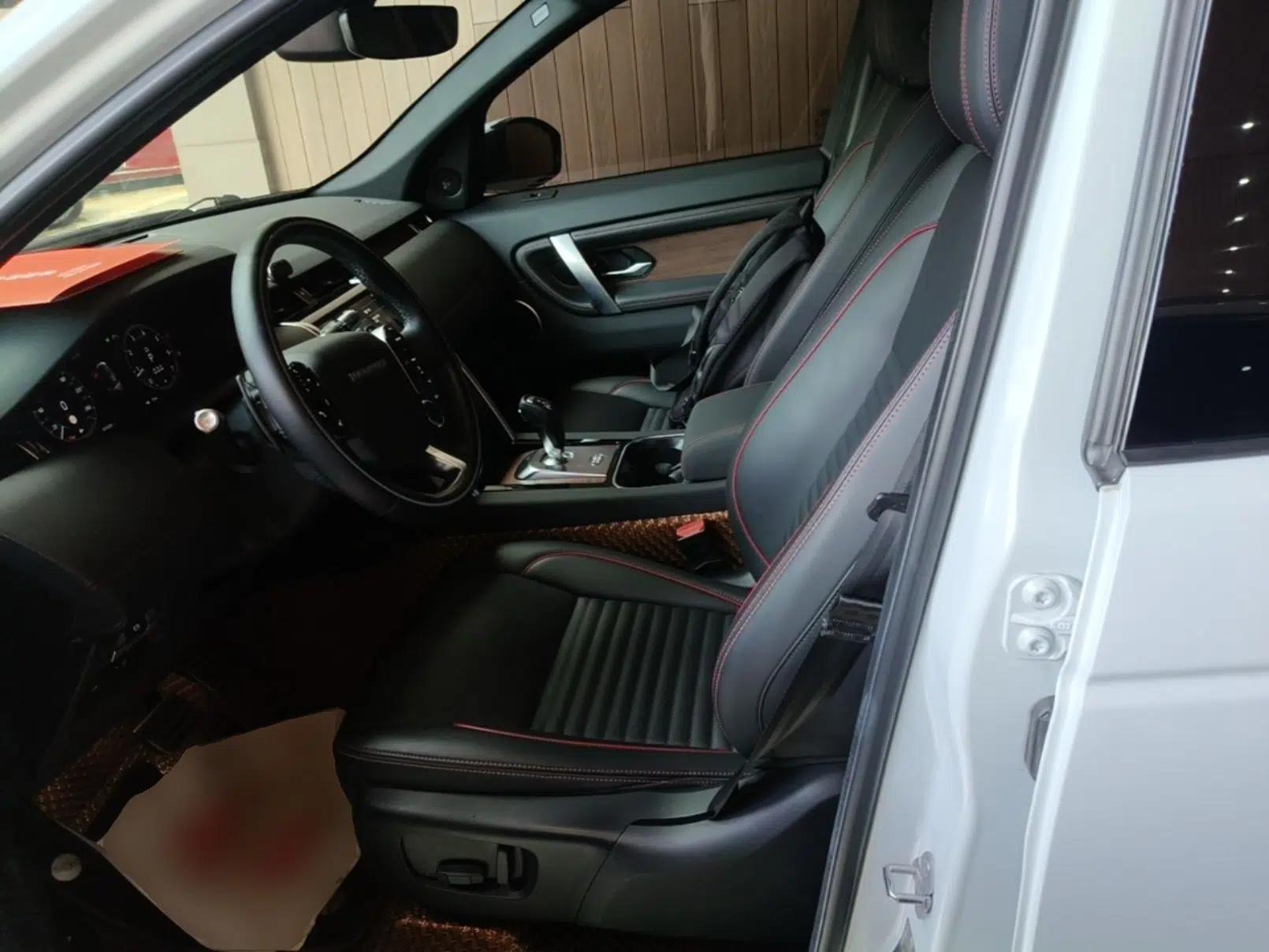 Used Land Rover Discovery Sport 2020 249 PS R-Dynamic Performance Edition — миниатюра 17