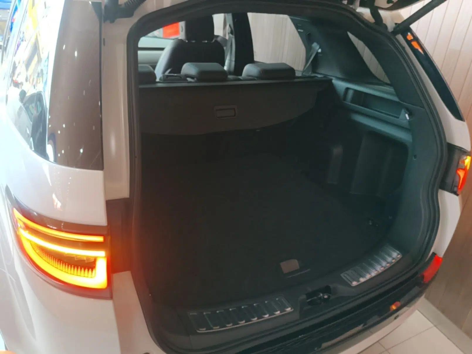 Used Land Rover Discovery Sport 2020 249 PS R-Dynamic Performance Edition — миниатюра 22