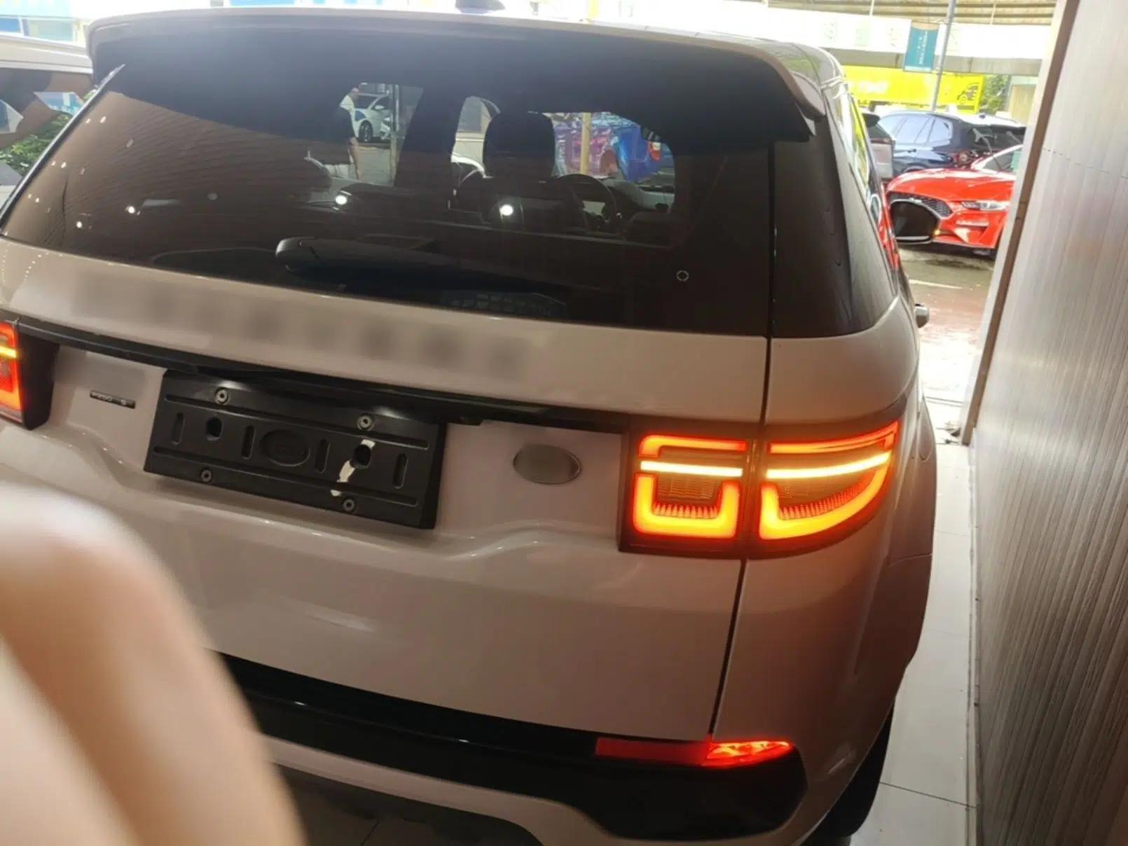 Used Land Rover Discovery Sport 2020 249 PS R-Dynamic Performance Edition — миниатюра 6