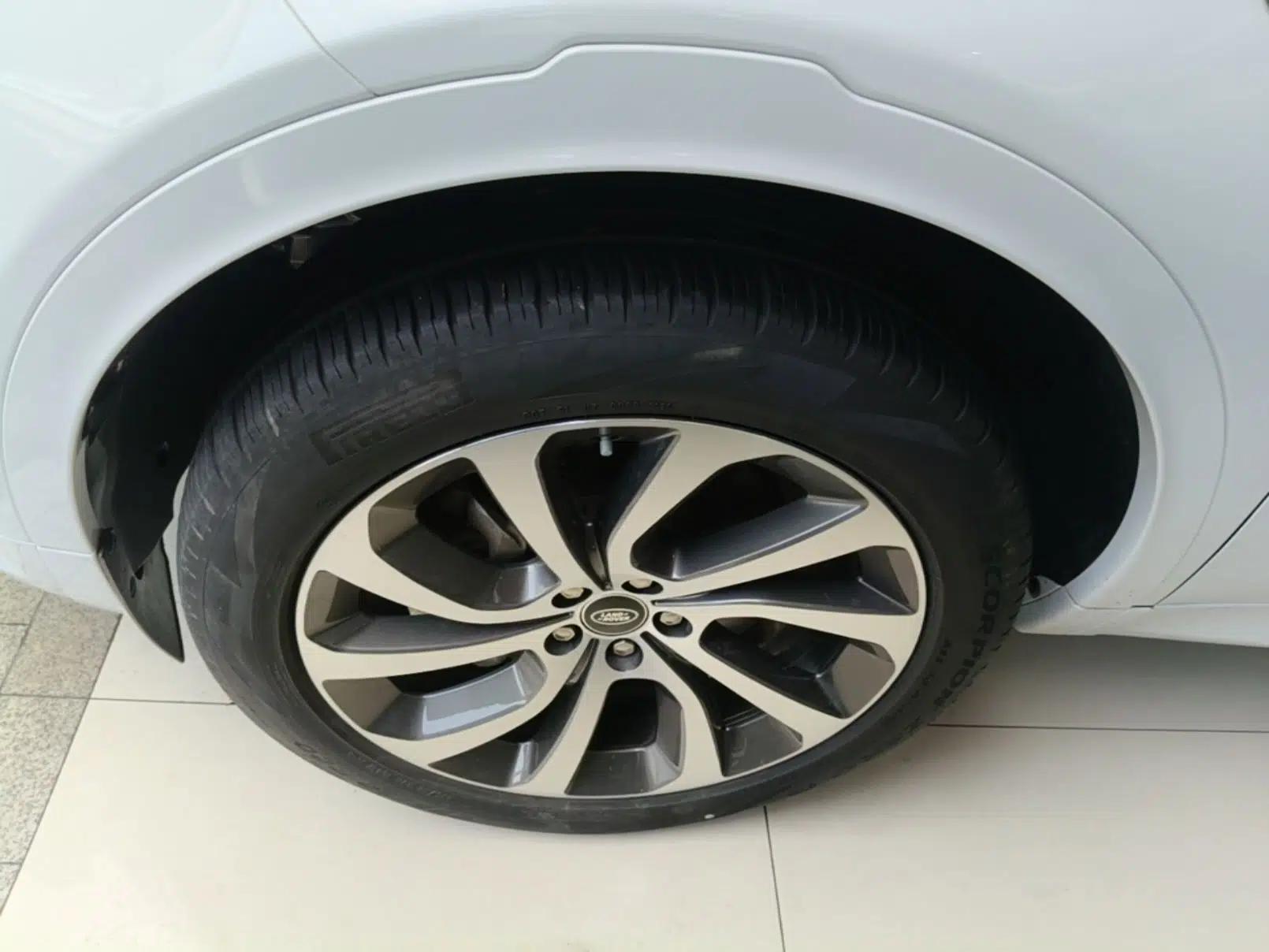 Used Land Rover Discovery Sport 2020 249 PS R-Dynamic Performance Edition — миниатюра 10