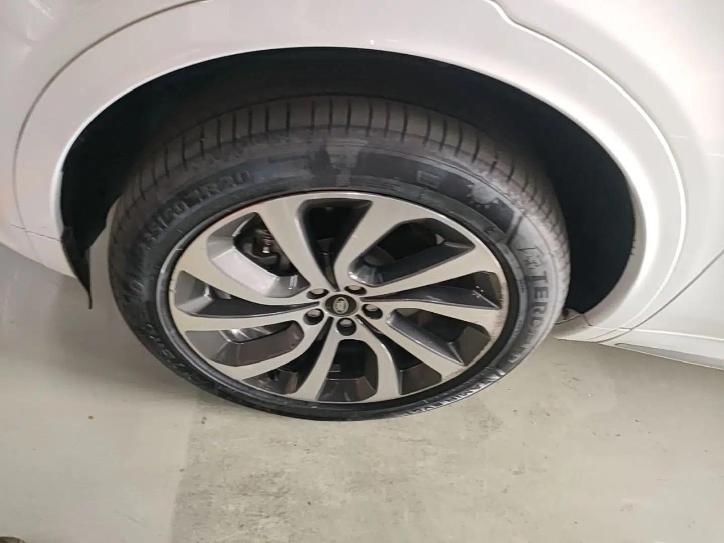 Used Land Rover Discovery Sport 2024 Performance Tech Edition — миниатюра 10