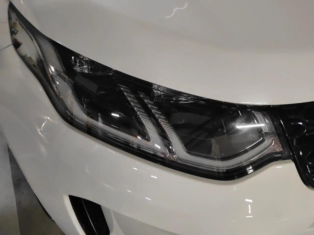 Used Land Rover Discovery Sport 2020 249 PS R-Dynamic Performance Tech Edition 7 Seats — миниатюра 7