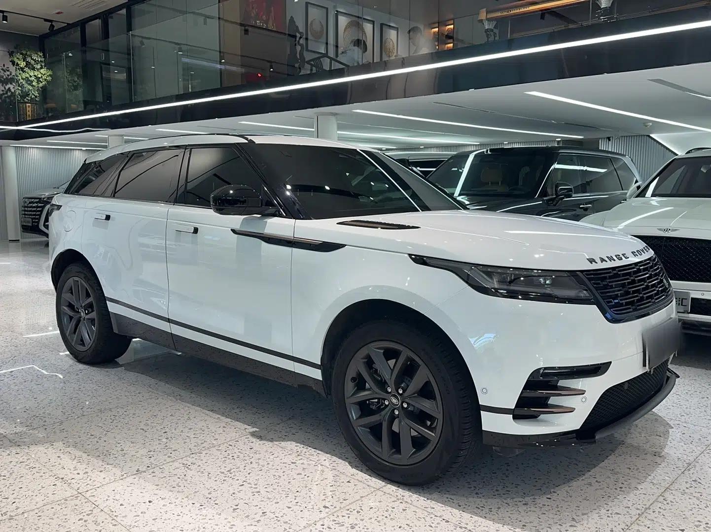 Used Land Rover Range Velar 2024 Dynamic SE — миниатюра 3