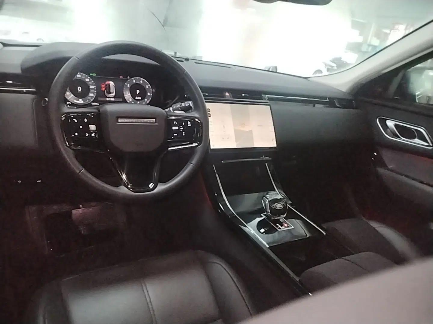 Used Land Rover Range Velar 2024 S Model — миниатюра 12