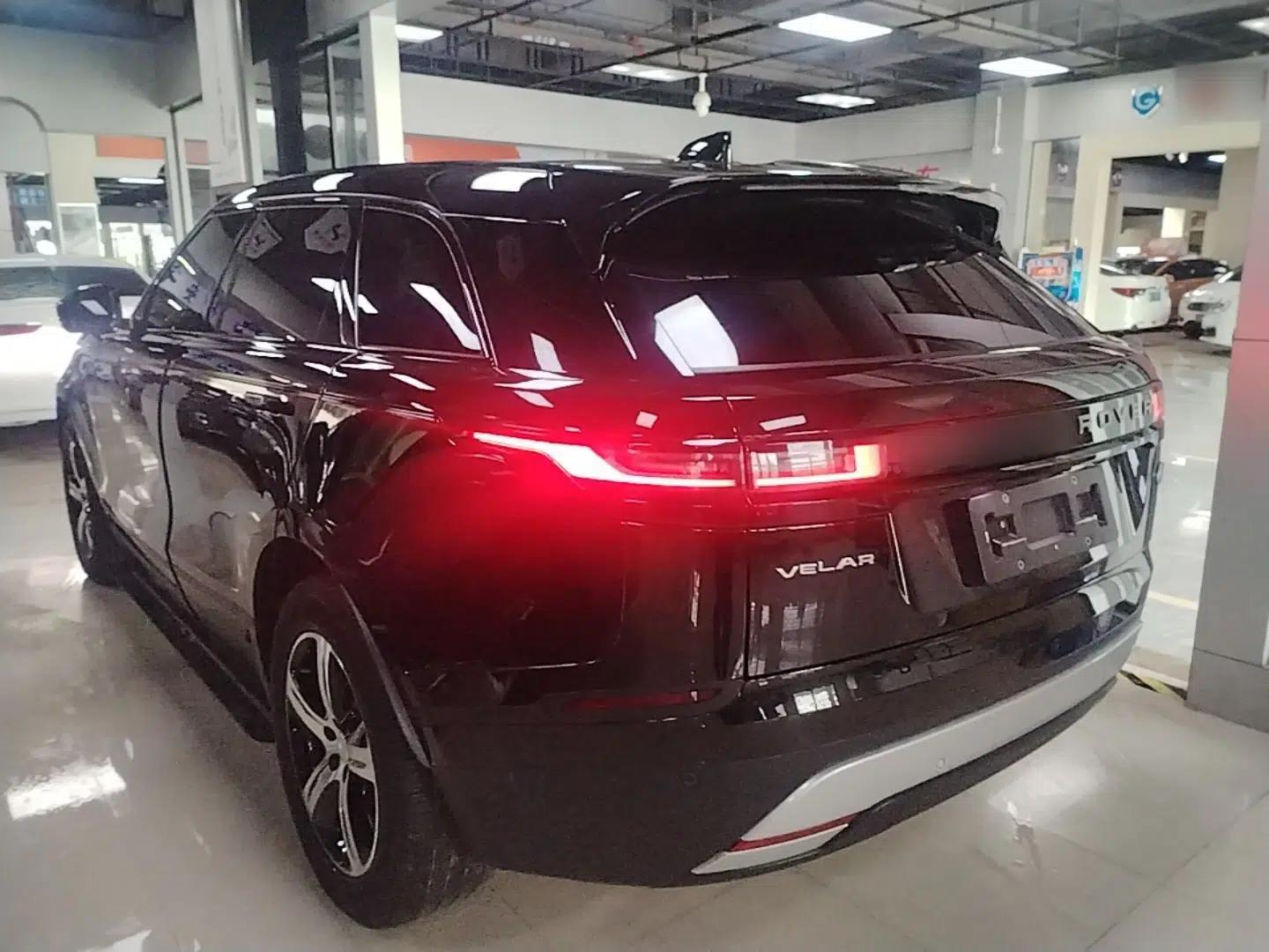 Used Land Rover Range Velar 2024 S Model — миниатюра 4