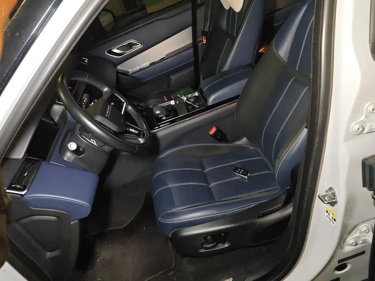 Used Land Rover Range Velar 2021 P250 Sparkling Black Limited Edition — миниатюра 15