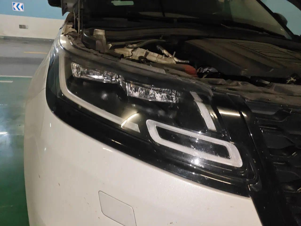 Used Land Rover Range Velar 2021 P250 Sparkling Black Limited Edition — миниатюра 7