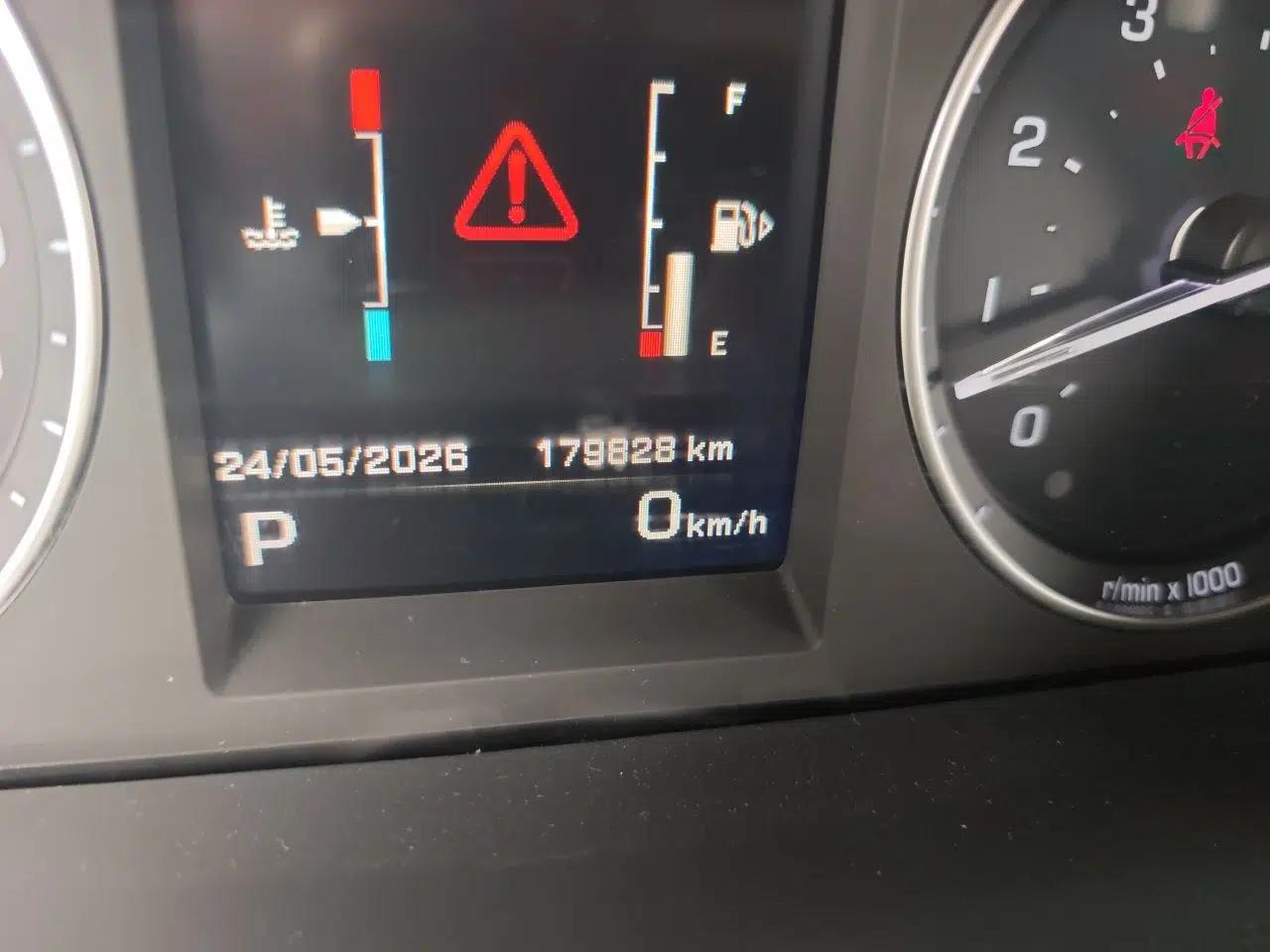 Used Land Rover Freelander 2 2013 2.0T Si4 HSE Gasoline Version — миниатюра 12