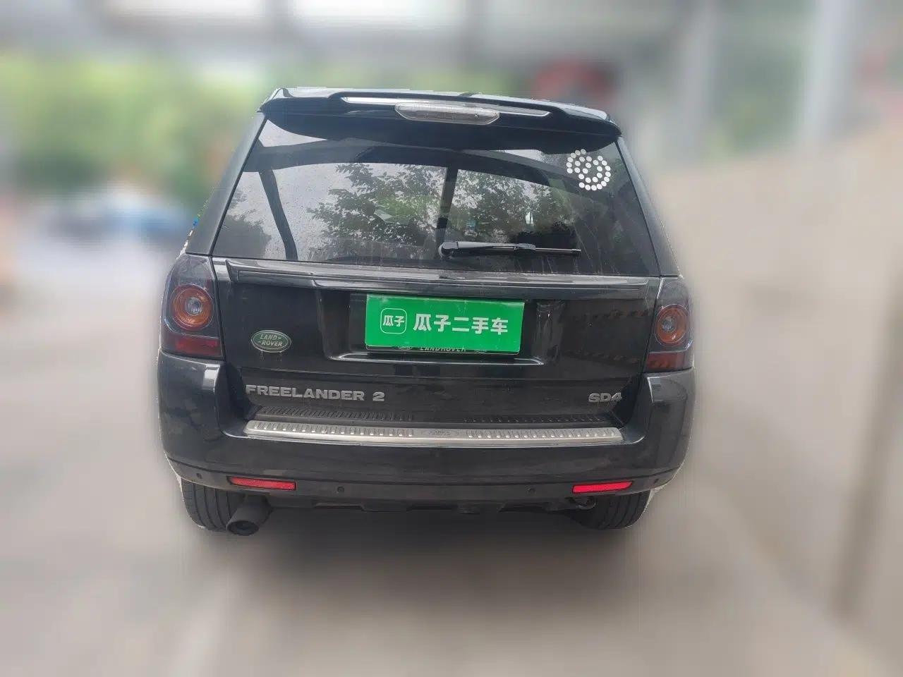 Used Land Rover Freelander 2 2013 2.2T SD4 Xuedong Limited Edition — миниатюра 5