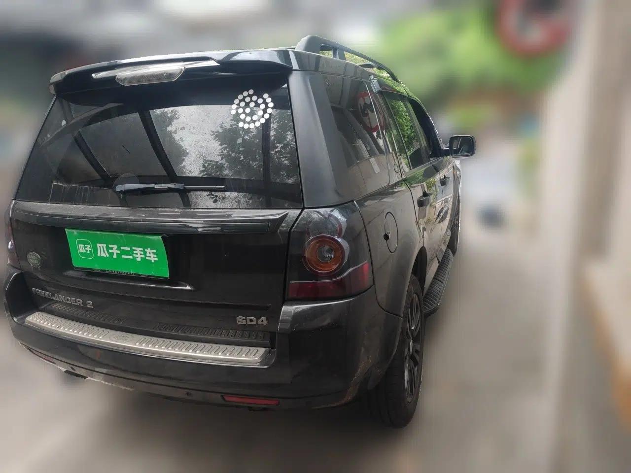 Used Land Rover Freelander 2 2013 2.2T SD4 Xuedong Limited Edition — миниатюра 6