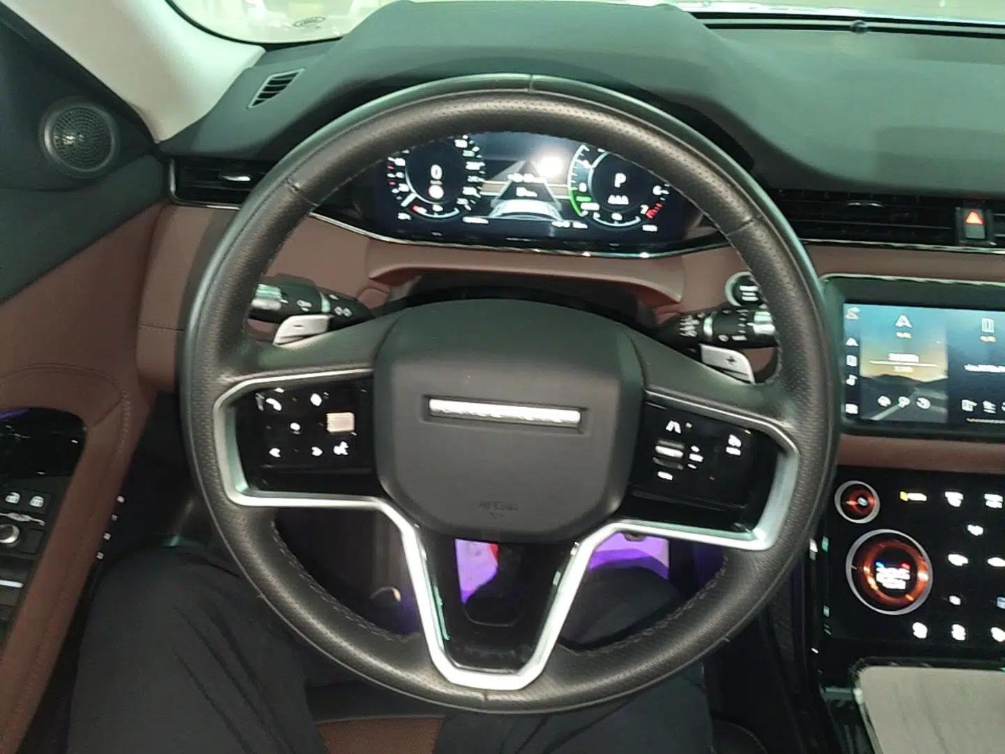 Used Land Rover Range Evoque New Energy 2022 Aurora L P300e Plug-in Hybrid Electric Version — миниатюра 13
