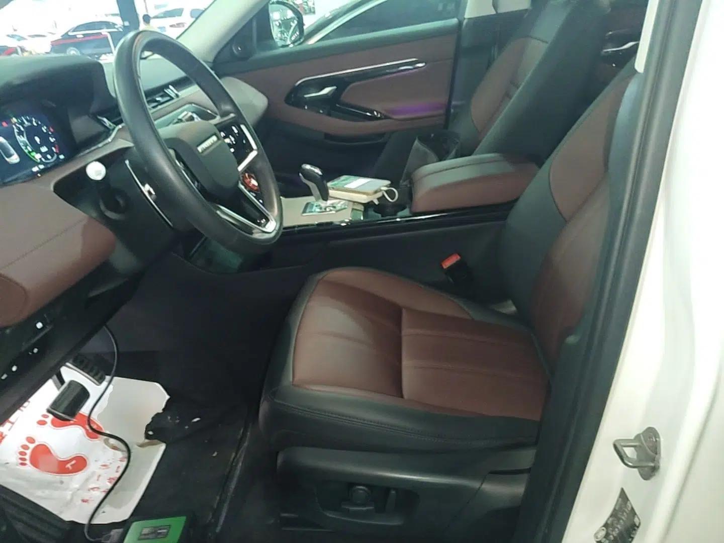 Used Land Rover Range Evoque New Energy 2022 Aurora L P300e Plug-in Hybrid Electric Version — миниатюра 17