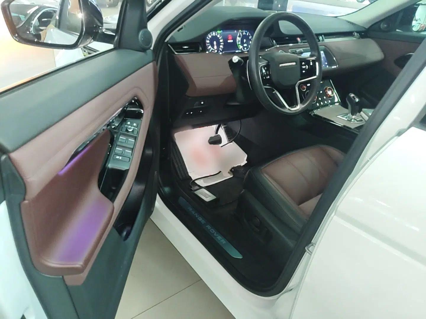 Used Land Rover Range Evoque New Energy 2022 Aurora L P300e Plug-in Hybrid Electric Version — миниатюра 18