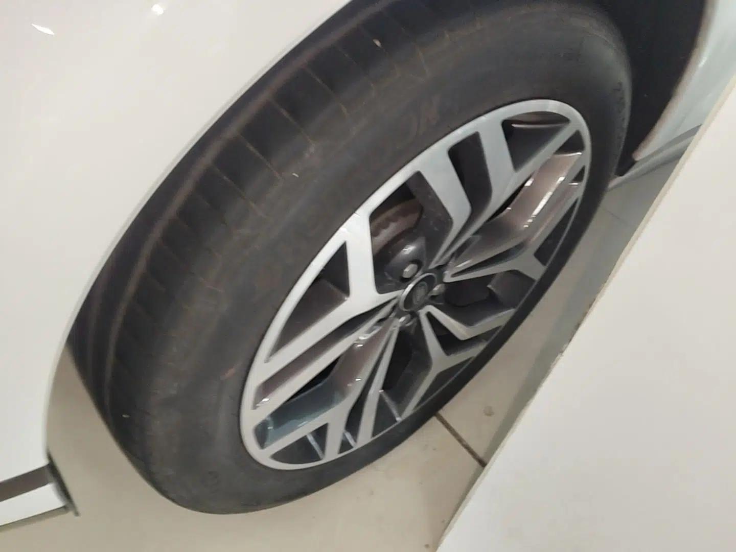 Used Land Rover Range Evoque New Energy 2022 Aurora L P300e Plug-in Hybrid Electric Version — миниатюра 10