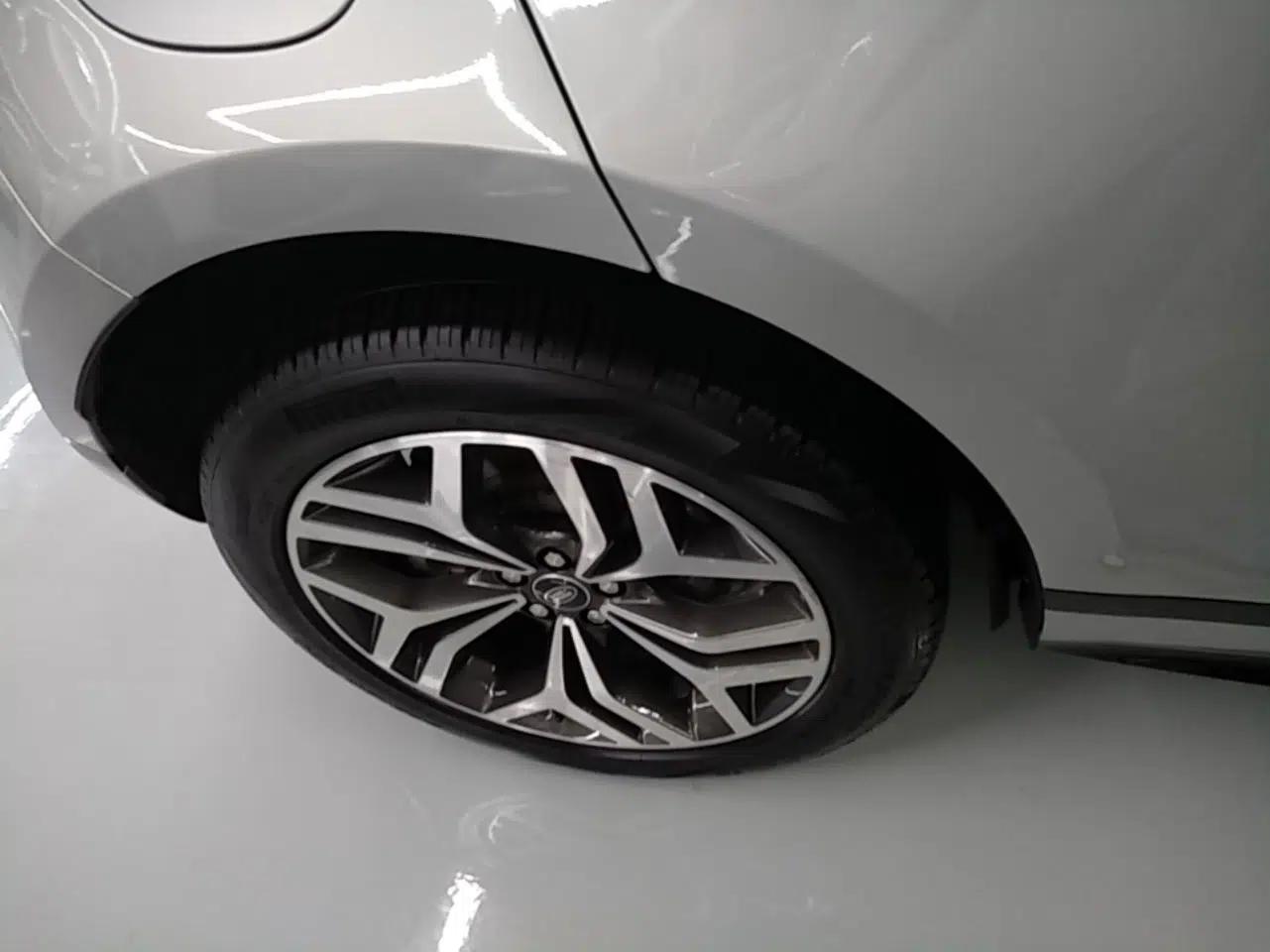 Used Land Rover Range Evoque New Energy 2022 Aurora L P300e Plug-in Hybrid Electric Version — миниатюра 11