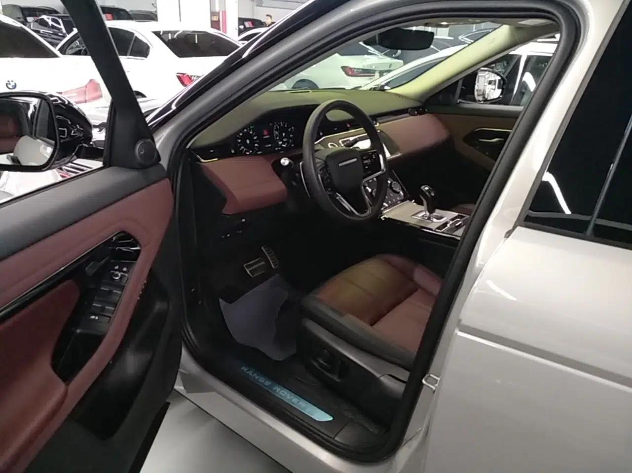 Used Land Rover Range Evoque New Energy 2022 Aurora L P300e Plug-in Hybrid Electric Version — миниатюра 18