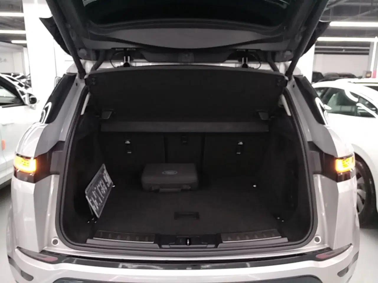 Used Land Rover Range Evoque New Energy 2022 Aurora L P300e Plug-in Hybrid Electric Version — миниатюра 22