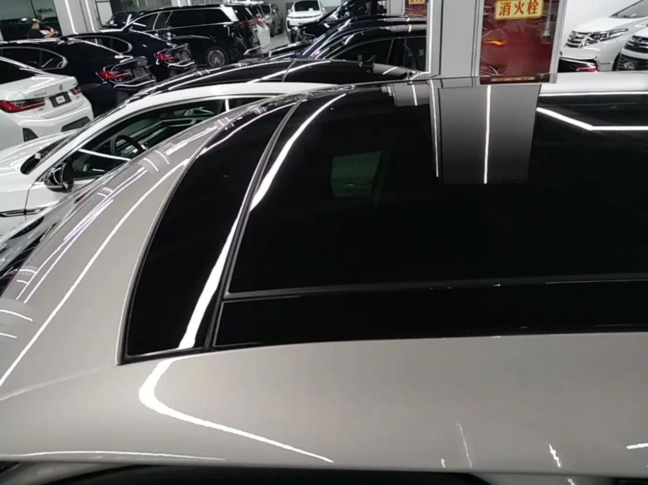 Used Land Rover Range Evoque New Energy 2022 Aurora L P300e Plug-in Hybrid Electric Version — миниатюра 7