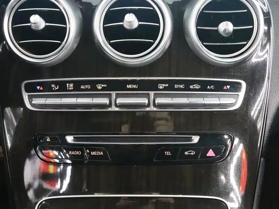 2018 Mercedes-Benz GLC 260 4MATIC Luxury — миниатюра 9