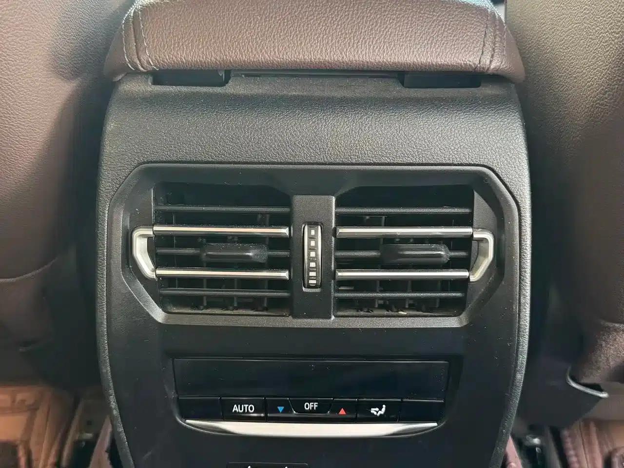 BMW i3 2022 eDrive 35L — миниатюра 11