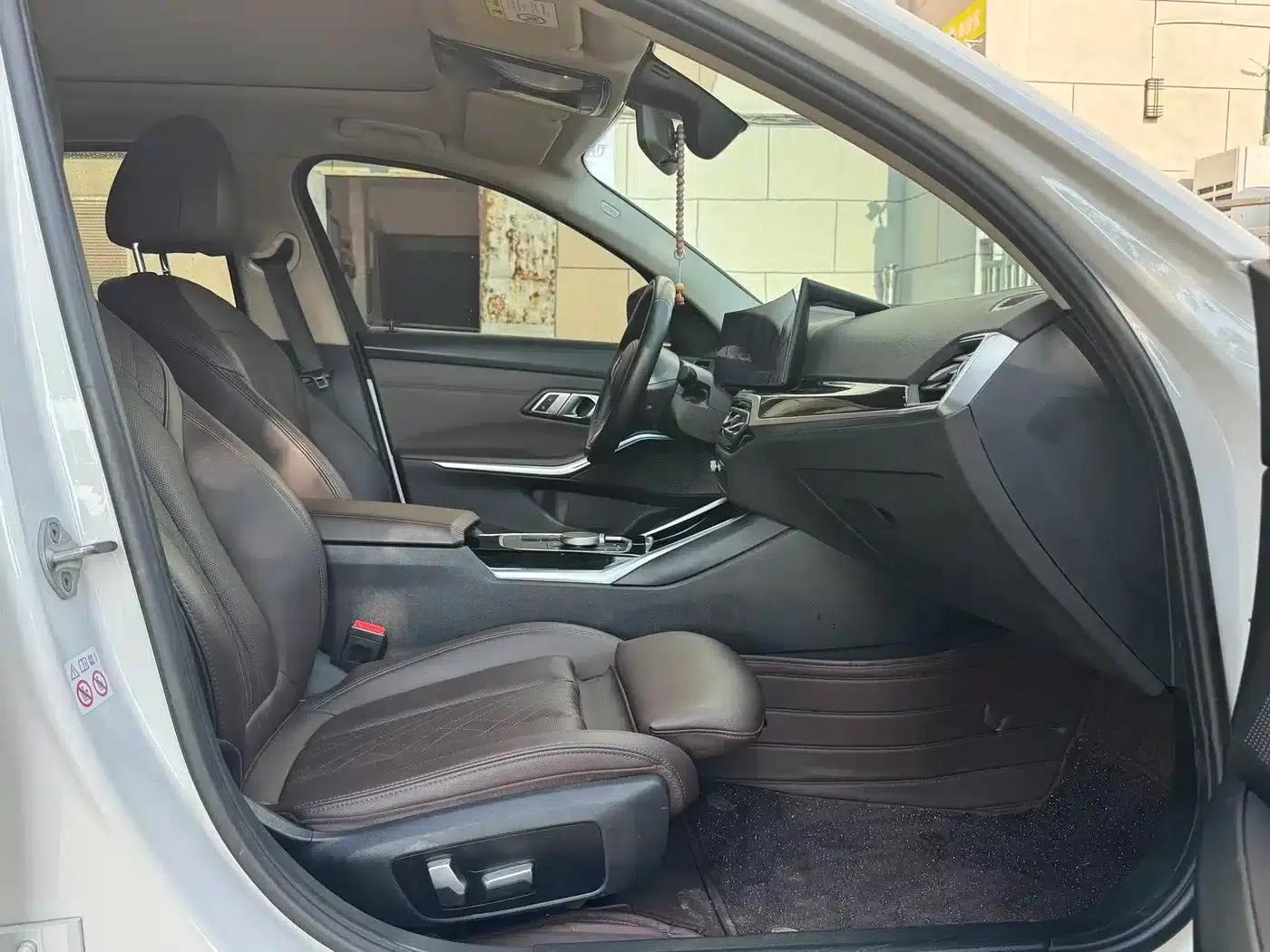 BMW i3 2022 eDrive 35L — миниатюра 12