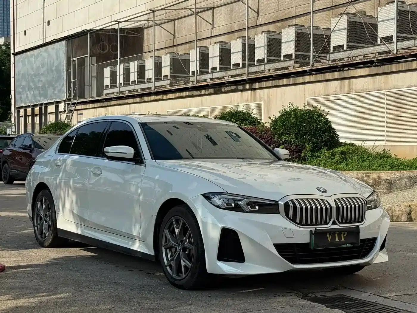 BMW i3 2022 eDrive 35L — миниатюра 3