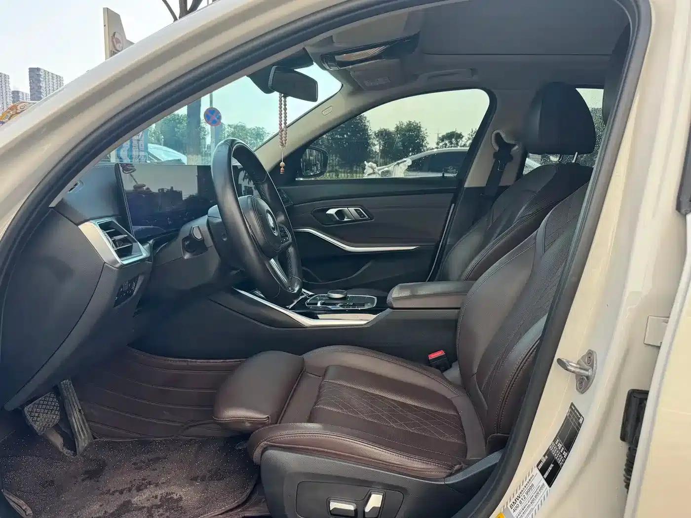 BMW i3 2022 eDrive 35L — миниатюра 4