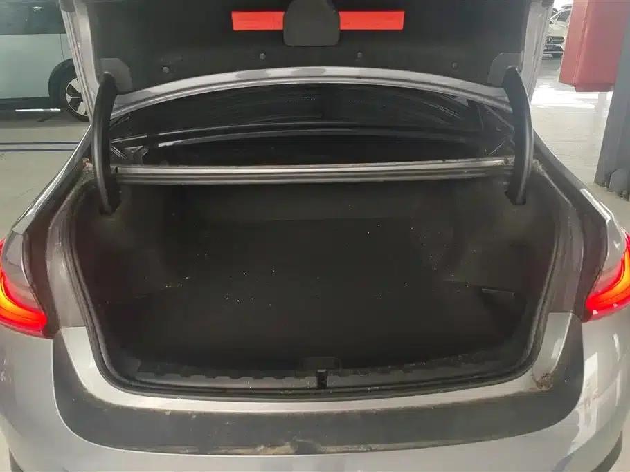 BMW i3 2022 eDrive 35L — миниатюра 4