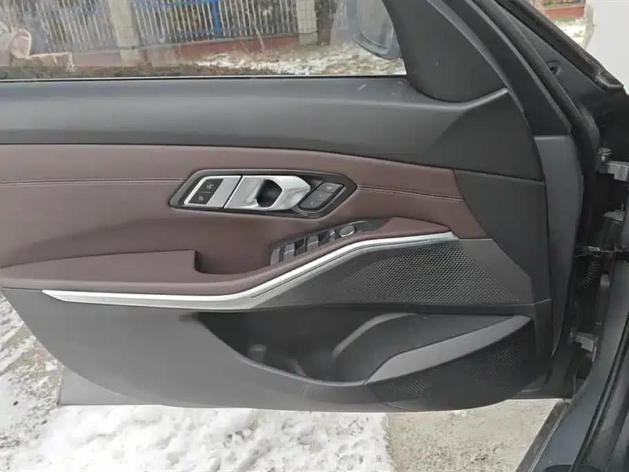 BMW i3 2022 eDrive 35L — миниатюра 7