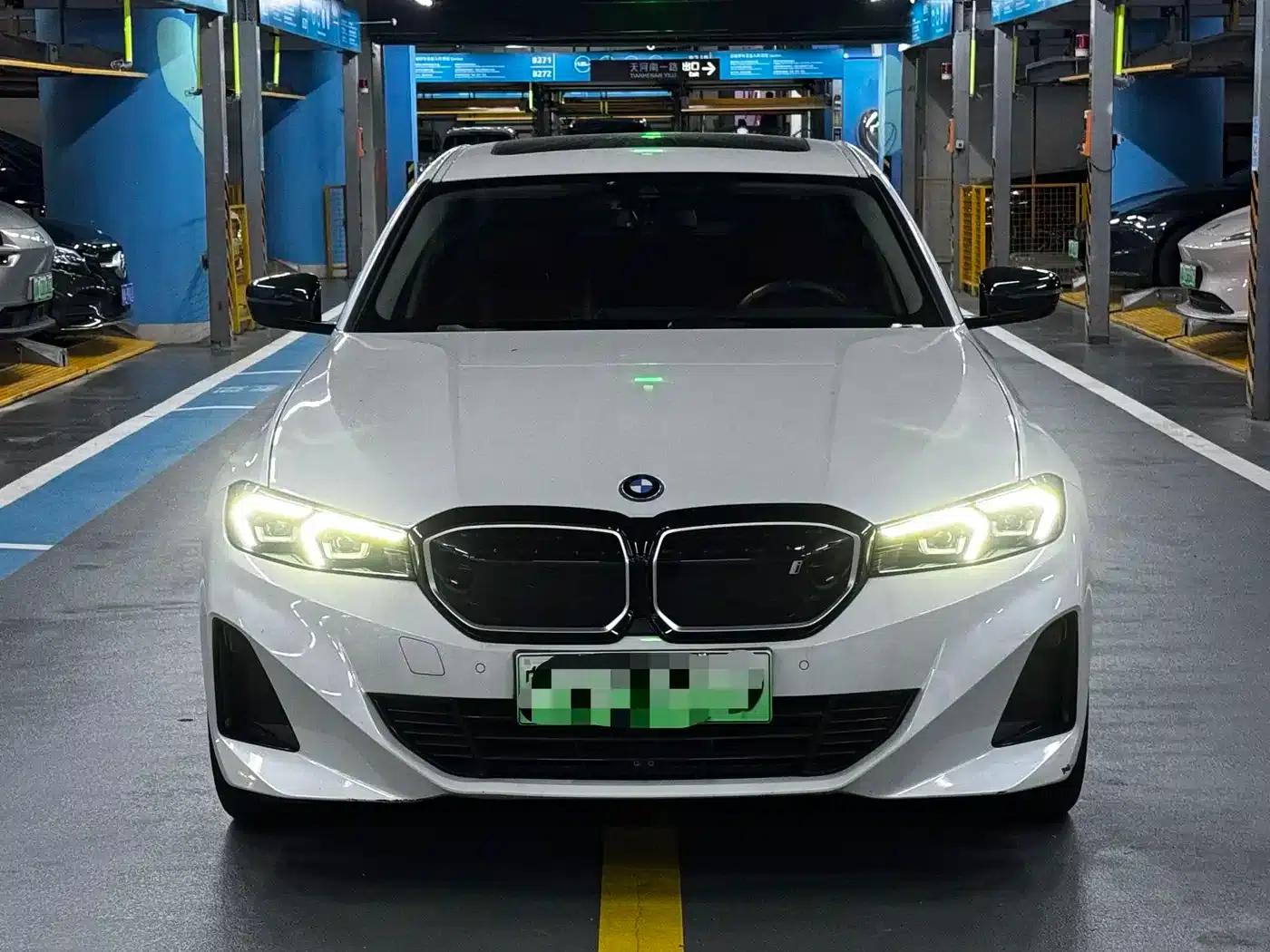 BMW i3 2024 eDrive 40 L Shadow Edition — миниатюра 2