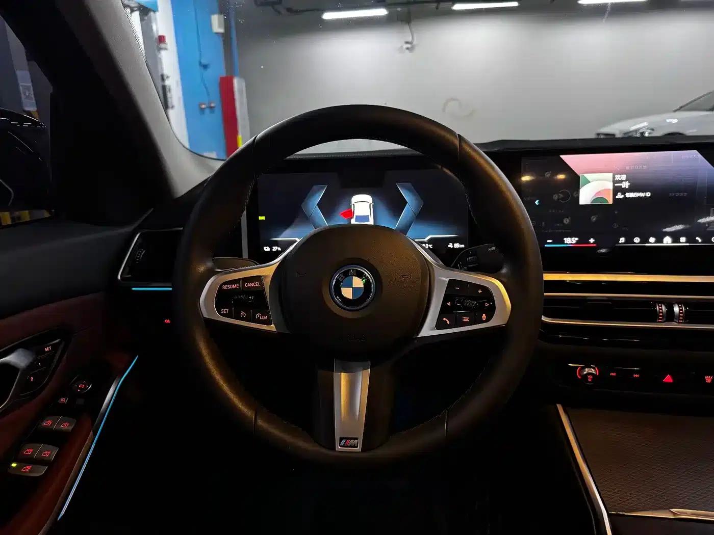 BMW i3 2024 eDrive 40 L Shadow Edition — миниатюра 12