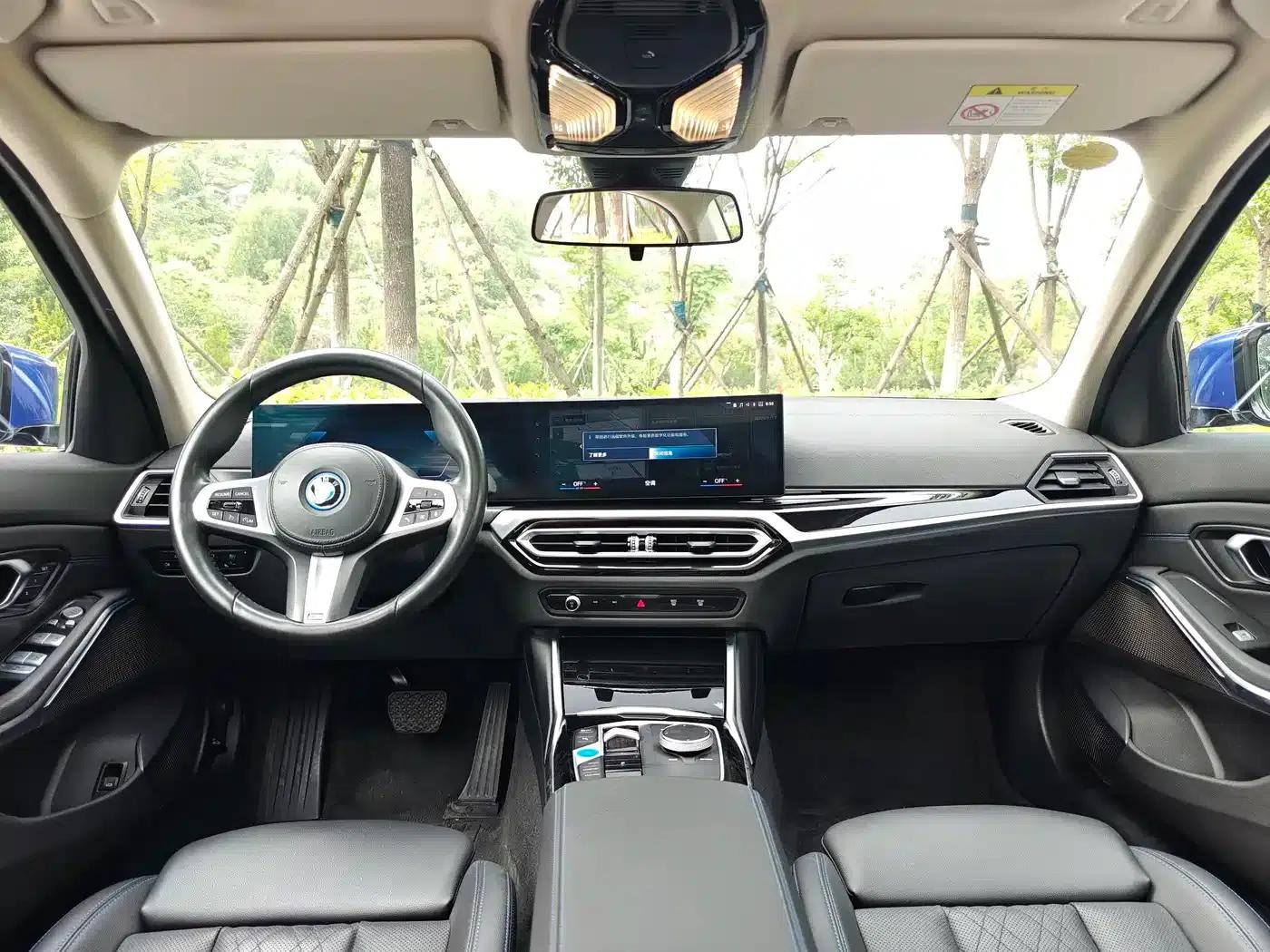 BMW i3 2022 eDrive 35L — миниатюра 14