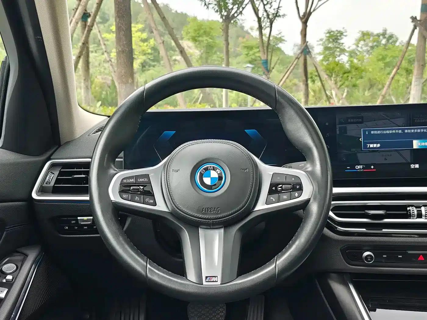 BMW i3 2022 eDrive 35L — миниатюра 16