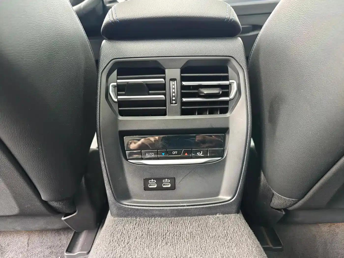 BMW i3 2022 eDrive 35L — миниатюра 21