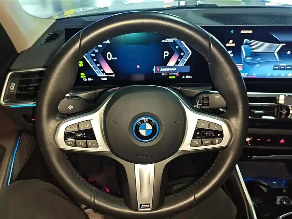 BMW i3 2022 eDrive 35L — миниатюра 11