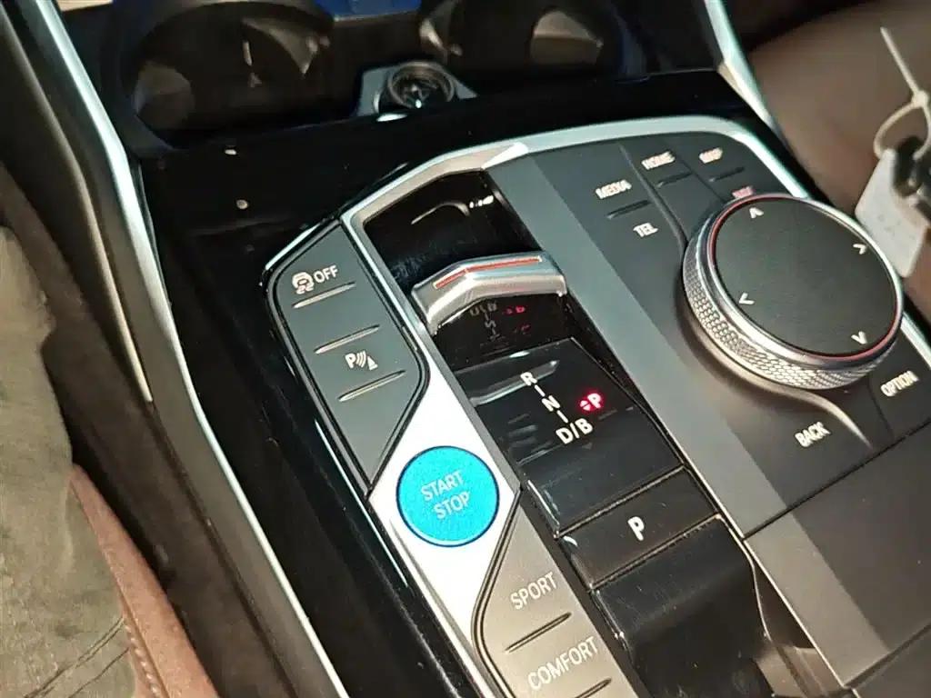 BMW i3 2022 eDrive 35L — миниатюра 14