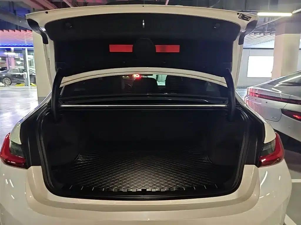 BMW i3 2022 eDrive 35L — миниатюра 19