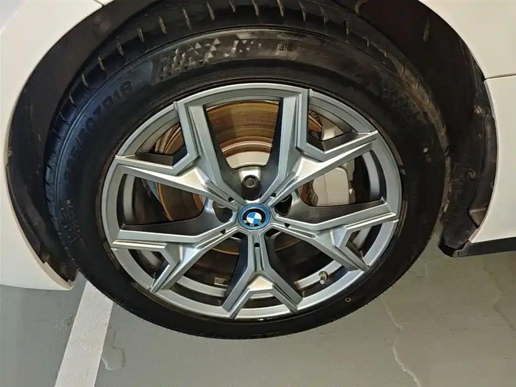 BMW i3 2022 eDrive 35L — миниатюра 23