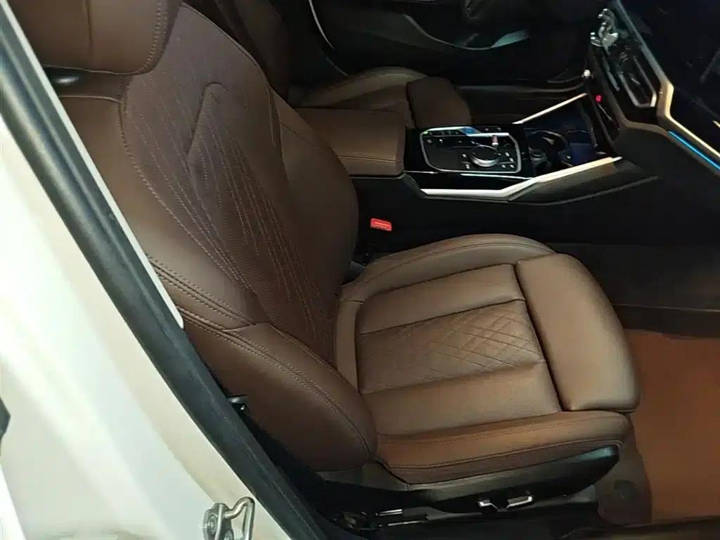 BMW i3 2022 eDrive 35L — миниатюра 25