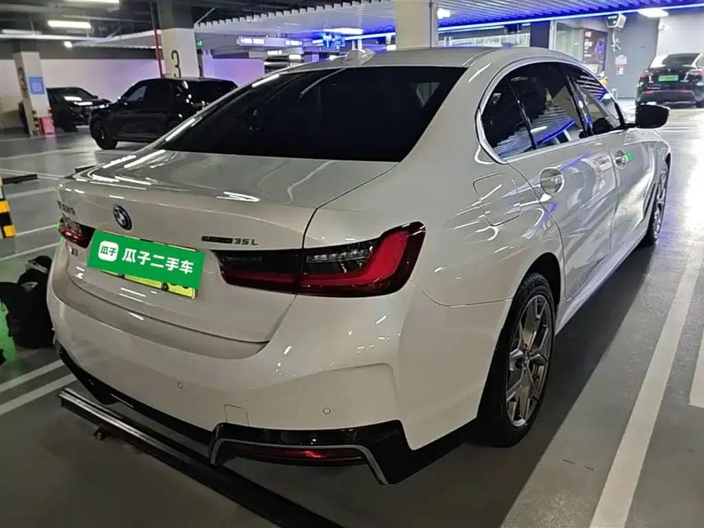 BMW i3 2022 eDrive 35L — миниатюра 7