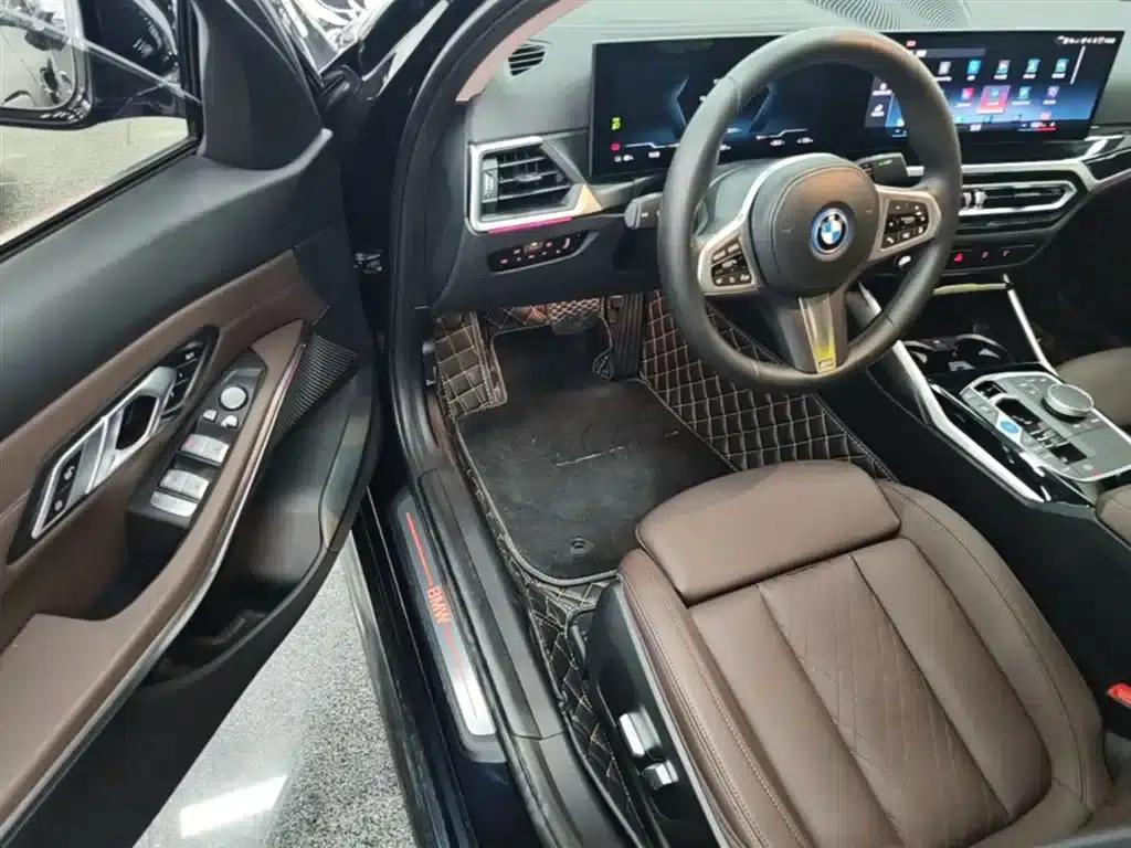 BMW i3 2022 eDrive 35L — миниатюра 16