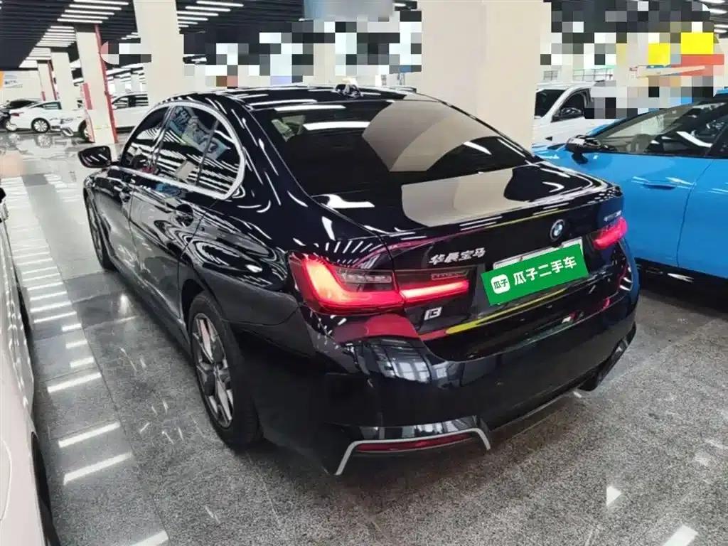 BMW i3 2022 eDrive 35L — миниатюра 5