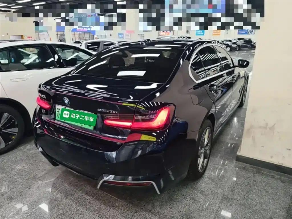 BMW i3 2022 eDrive 35L — миниатюра 7