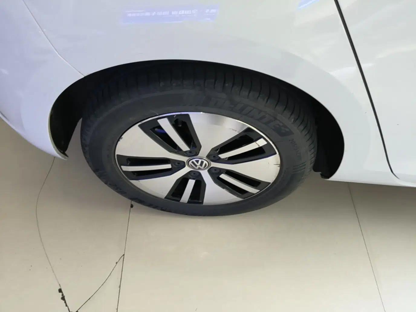 Used Volkswagen Golf Pure Electric 2020 Chari — миниатюра 11