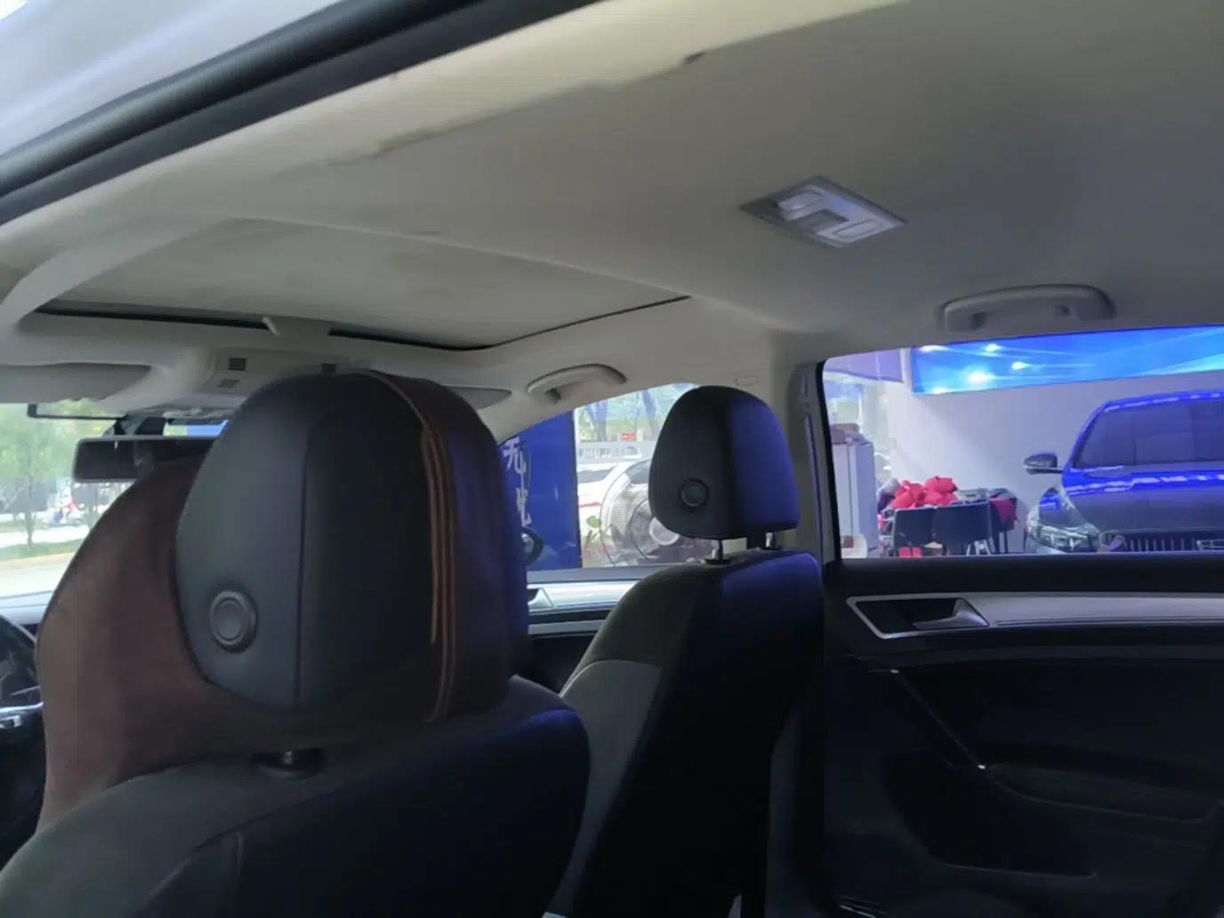 Used Volkswagen Golf Pure Electric 2020 Chari — миниатюра 21