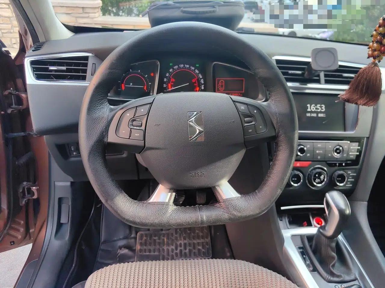 Used DS 6 2014 1.6T Luxury Edition THP160 — миниатюра 10