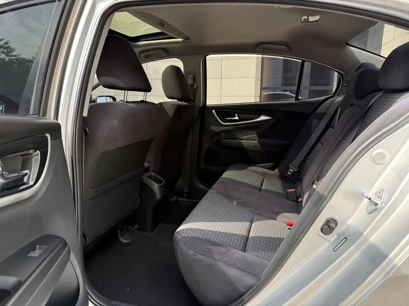 Honda Crider 2013 1.8L Automatic Deluxe Edition — миниатюра 10