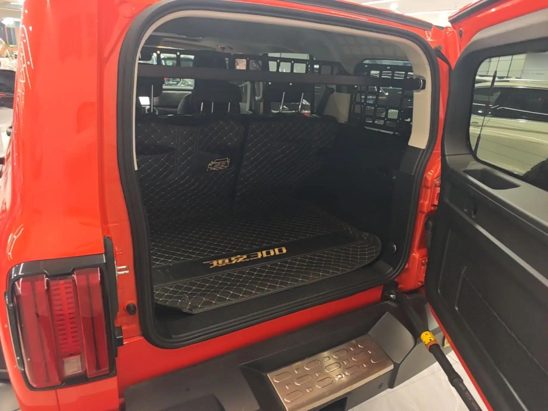Used Tank 300 2021 Off-Road Edition 2.0T Conqueror — миниатюра 22