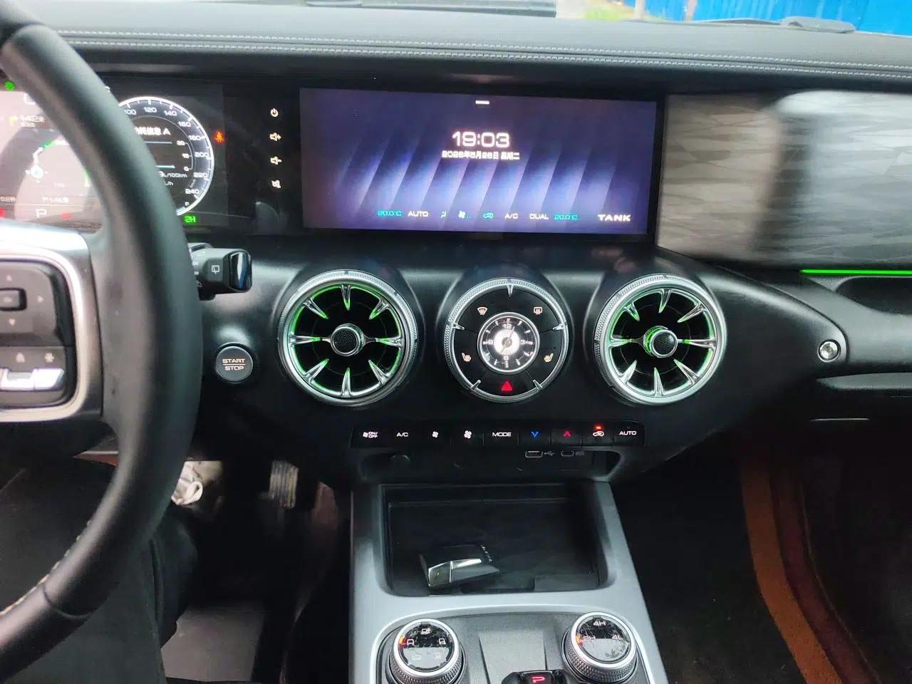 Used Tank 300 2023 Off-Road Edition 2.0T Conqueror — миниатюра 13