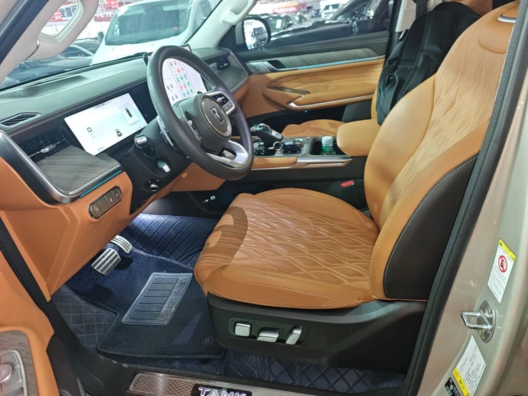 Used Tank 500 2022 3.0T Business Edition "Creation" Style 7 Seats — миниатюра 17